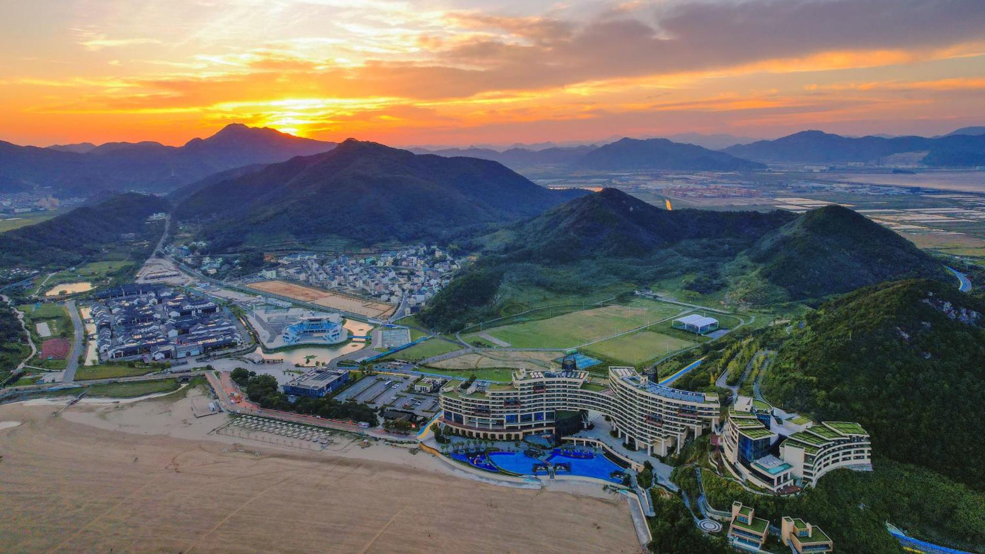 크라운 플라자 닝보 샹산 씨 뷰 호텔 Xiangshan  외부 사진